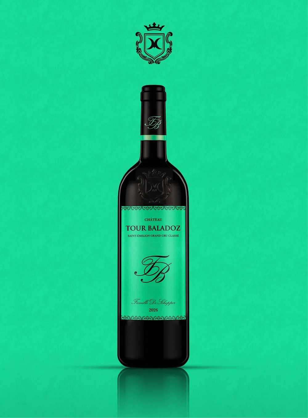 Bouteille du Château Tour Baladoz, étiquette verte sur fond vert
